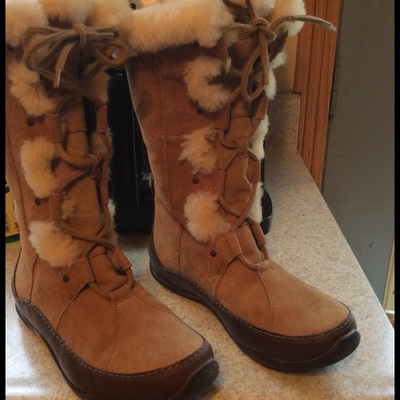 North Face Boots Size 6