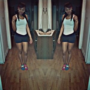 Meet your Posher, Alexis