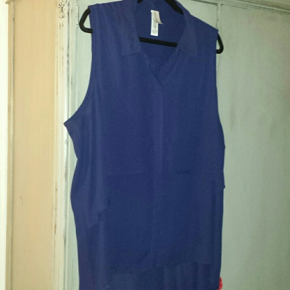 PURE ENERGY NAVY SLEEVELESS BUTTON DOWN