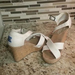 Tom wedges
