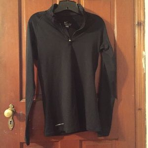 Nike thermafit pull over