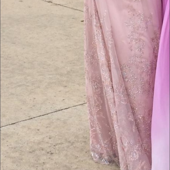 Prom dress - Picture 2 of 3