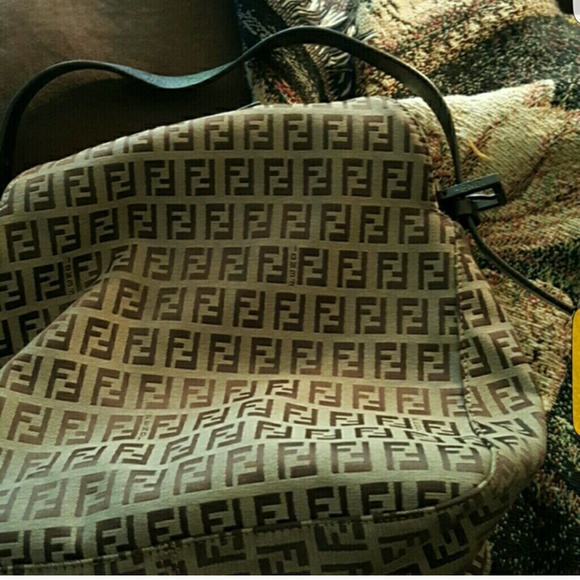 Fendi bag authentic leather strap
