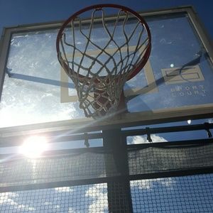 Meet your Posher, Leon