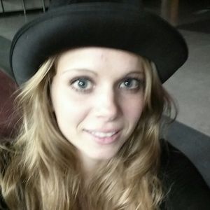 Meet your Posher, Cherish