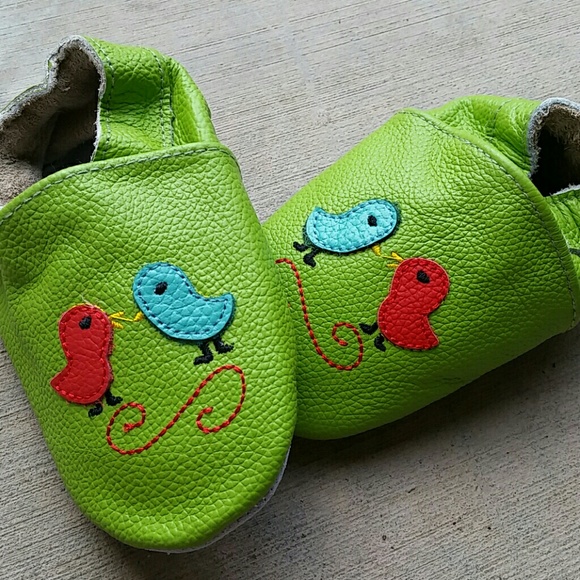 Green birdies leather baby moccasins