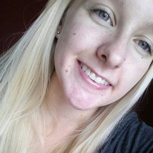 Meet your Posher, Briana