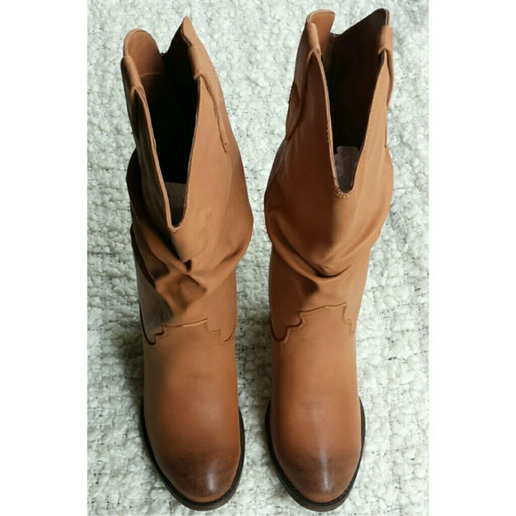 FINAL PRICE - Tan Slouchy Cowboy Boots - Picture 2 of 4