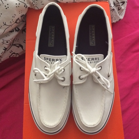 White sperrys