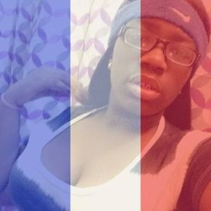 Meet your Posher, Bella