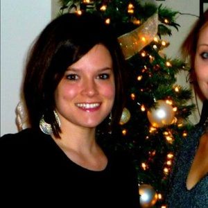 Meet your Posher, Nealie