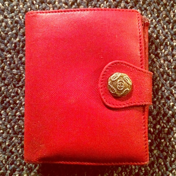 Red Vintage Gucci wallet
