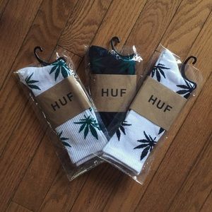 💚💚 3 pairs of HUF socks 💚💚