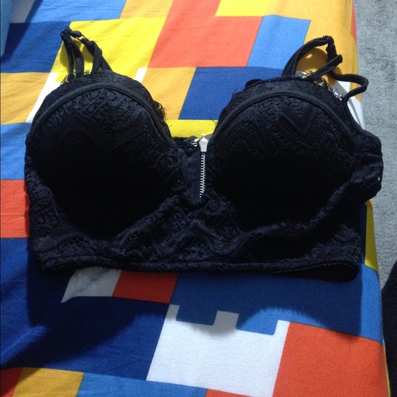 Windsor Bra zipper back