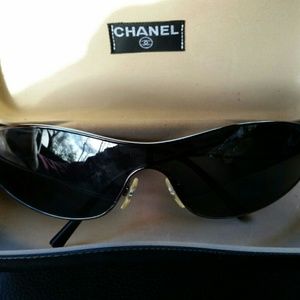 CHANEL SUNGLASSES