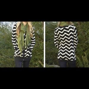 Chevron print pattern cardigan