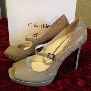 Calvin Klein Lizard Print Peep Toe 10m