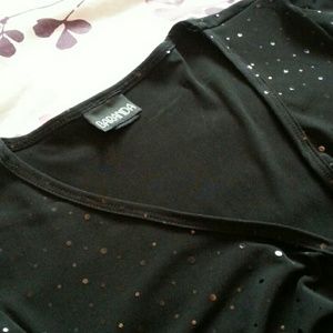 Baranda Tops - Black Bell Sleeve Rouched Top W/Sequin Baranda Tops - Black Bell Sleeve Rouched Top W/Sequin