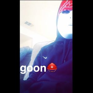 Meet your Posher, Omari