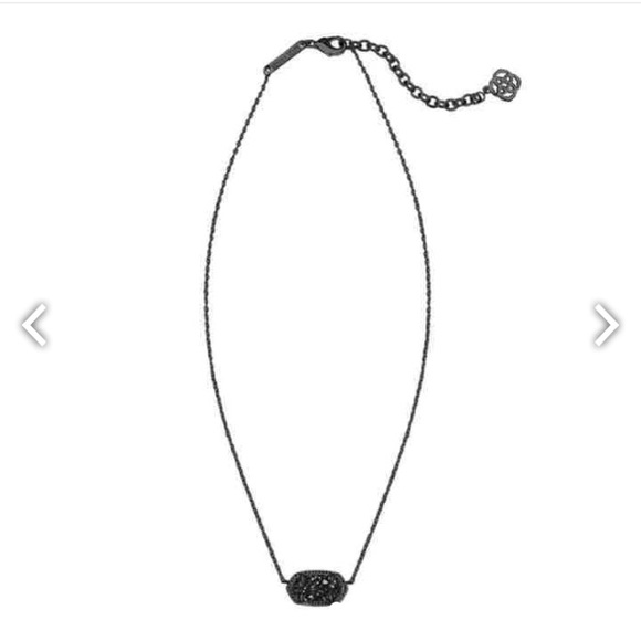 ISO Kendra scott Elisa in black drusy