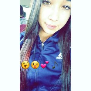 Meet your Posher, Liz