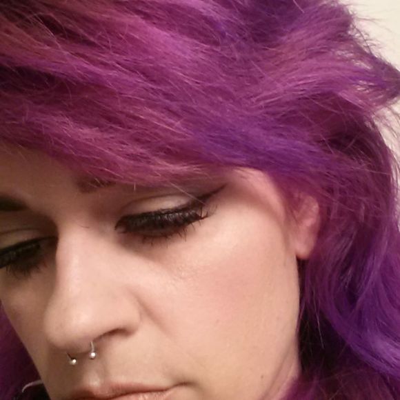 Meet your Posher, Stefanie - Picture 1 of 1