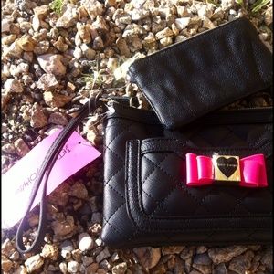 Diamond quilted 2piece Black Betsey Wristlet