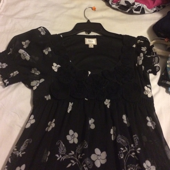 Only worn once.Willing to negotiate!!!!