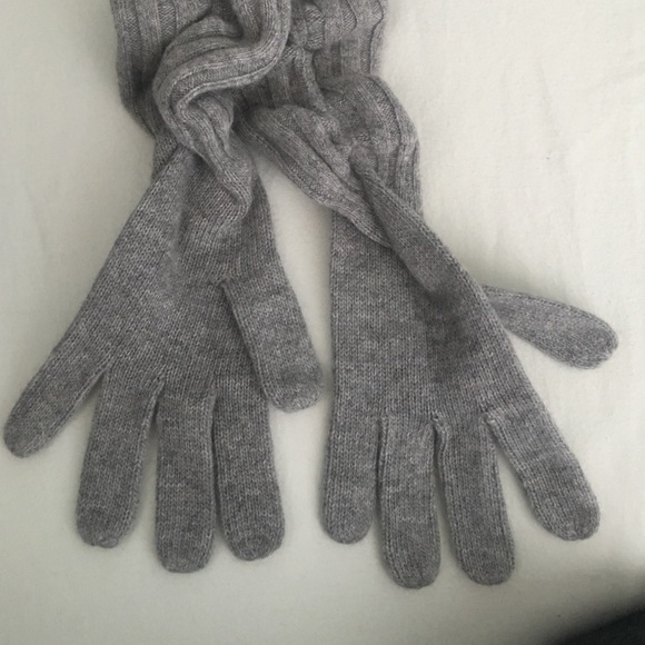 NWT Ralph Lauren gloves - Picture 3 of 3