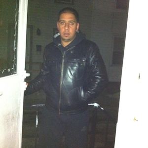 Meet your Posher, Emad