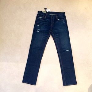 SOLD! Men's Hollister Jeans NWT