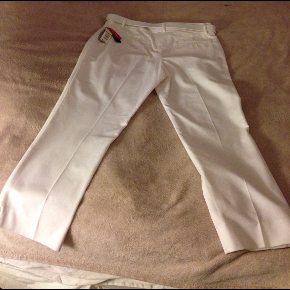 ⚓️Cute white pants  ☀️ - Picture 8 of 8
