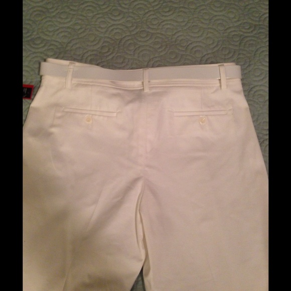 ⚓️Cute white pants  ☀️ - Picture 3 of 8