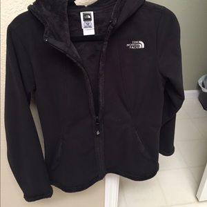 North face girls (kids) XL 18 fleece hoodie