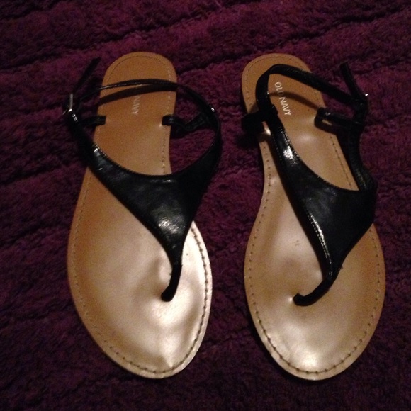 Thong sandals