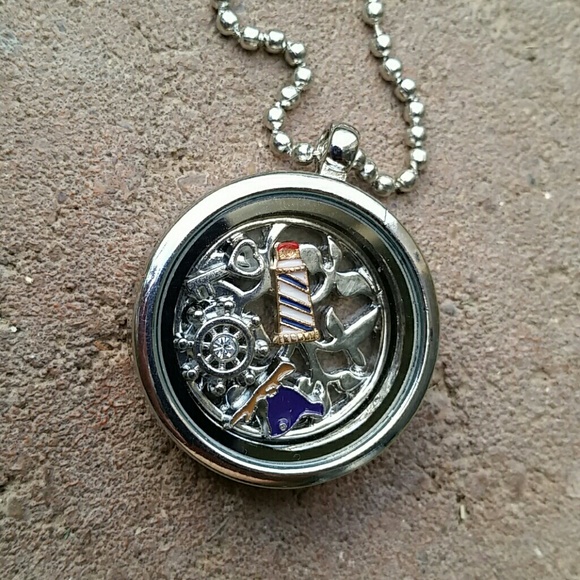 NEW Floating pendant, bird, lighthouse, key, bird
