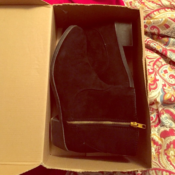 Black Booties