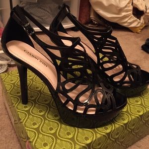 Hot Heels for the Holidays!