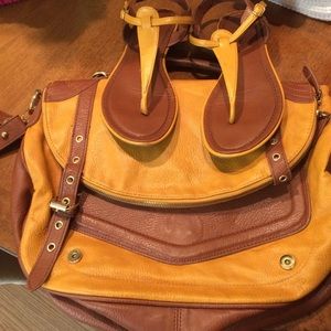 Steve Madden Messenger + matching traffic sandals