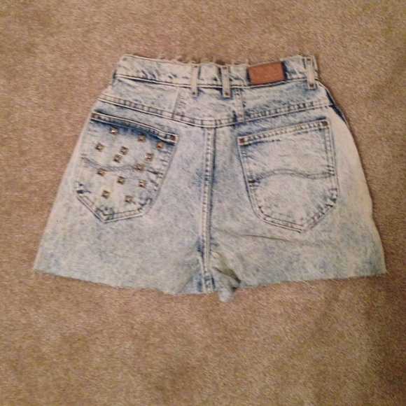 Vintage acid washed high waist Lee shorts - Picture 2 of 4