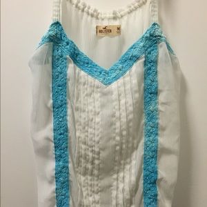 Hollister blouse (size M)