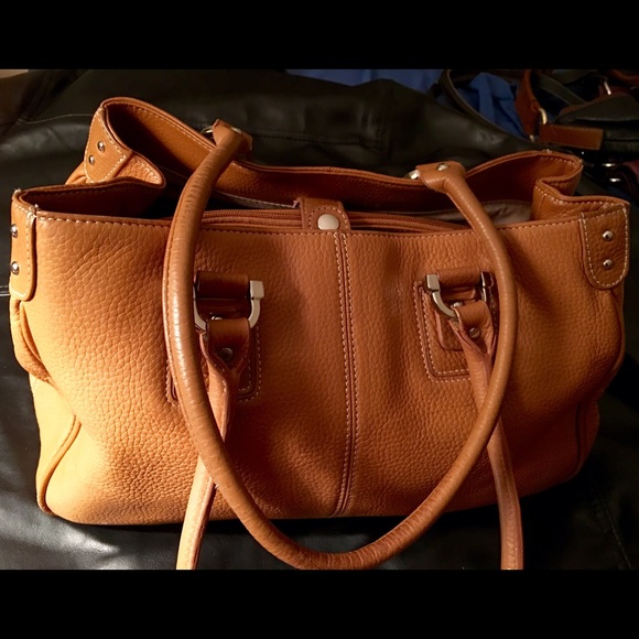 Tignanello handbag brown LARGE 18"x11"x7"