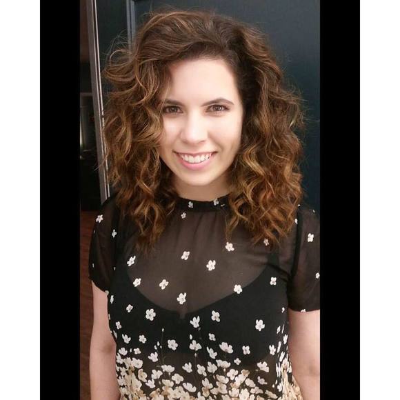 Meet your Posher, Zoe