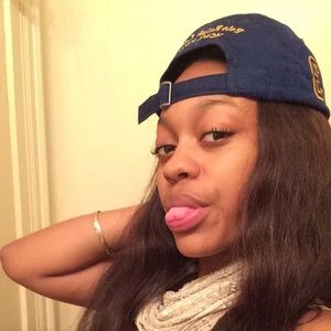 Meet your Posher, Shalin