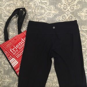 LULULEMON ATHLETICA | black groove pant
