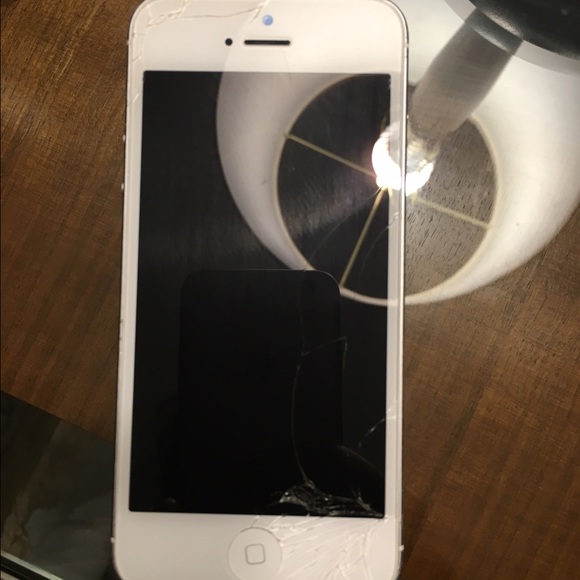 iPhone 5 64gb unlocked