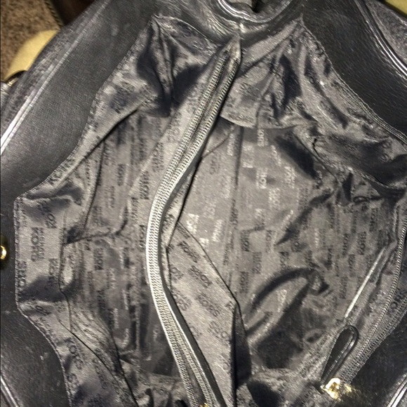 Michael Kors - Picture 2 of 4