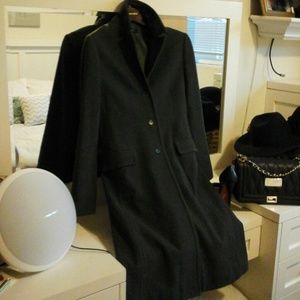Gorgeous BCBG deep green wool coat