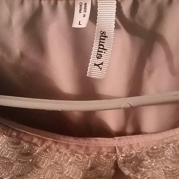 Top - Picture 3 of 4