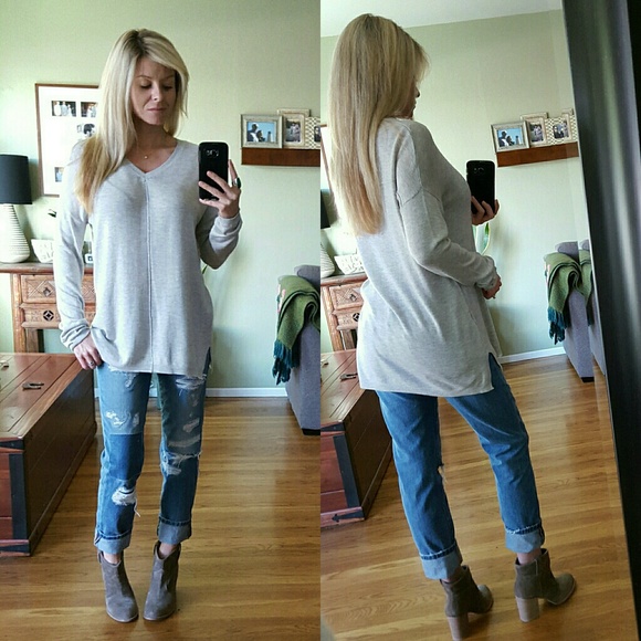 RESERVED πBeautiful Heather Gray Sweater - Picture 3 of 4